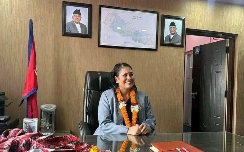 शिक्षामन्त्री विद्या भट्टराईद्वारा राजीनामा