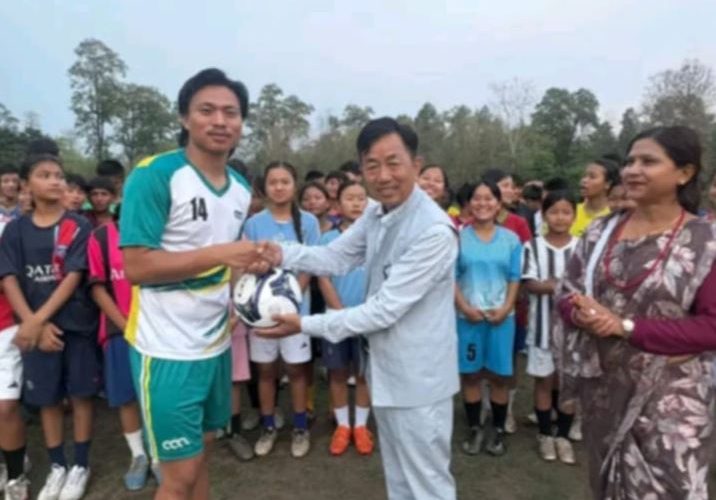 लेटाङ नगरपालिकाद्वारा फुटबल खेलको प्रशिक्षण सुरु, १ सय ८० जनालाई सहभागी गराइने