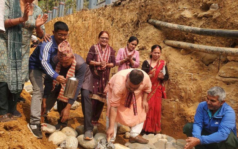 सामुदायिक वनको भवन शिलान्यास