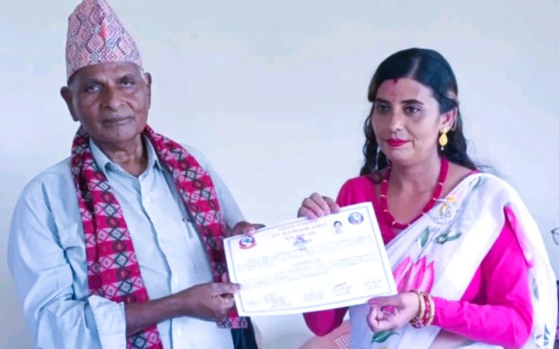 रतुवामाईका गृहिणीलाई  ३० दिने ब्युटी पार्लर  तालिम