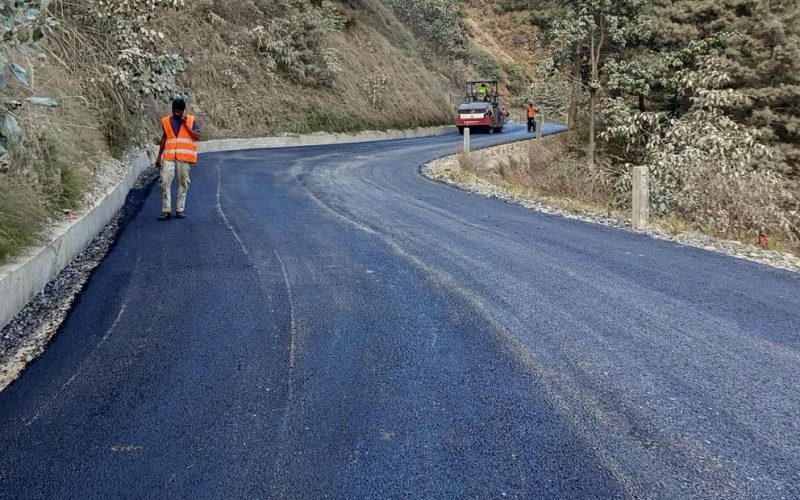 कुलेखानी–फाखेल सडकमा पिच कार्य आजबाट सुरु