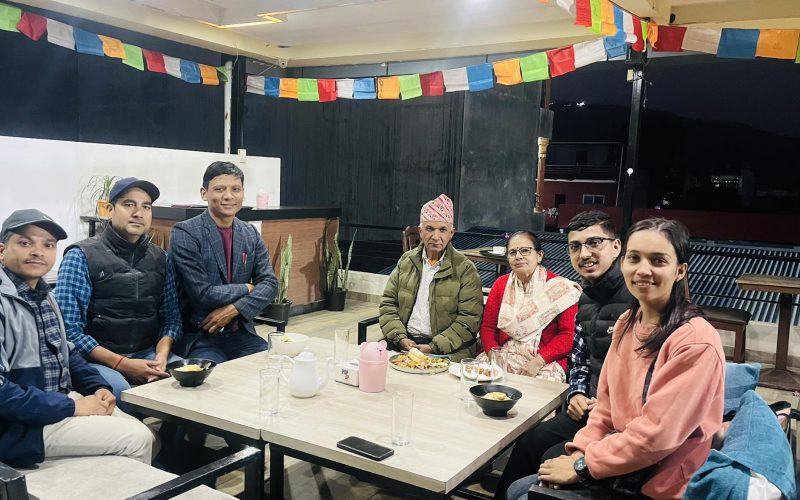 अधिवेशन पूर्वसन्ध्यामा स्वतन्त्र पत्रकार संघका पदाधिकारीसँग समसामयिक विषयमा अन्तरक्रिया