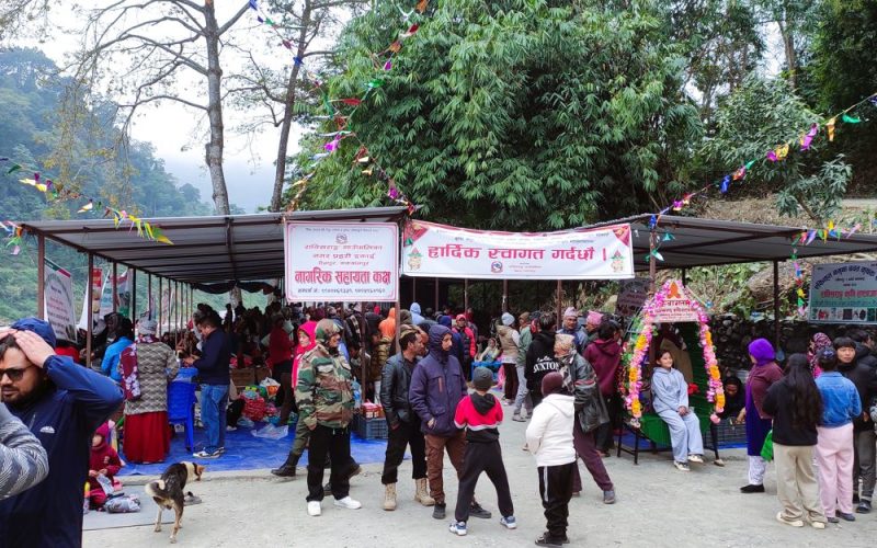 राक्सिराङमा रैथाने उत्पादनको बजारीकरणका लागि कृषि हाटबजार पुनः सञ्चालन