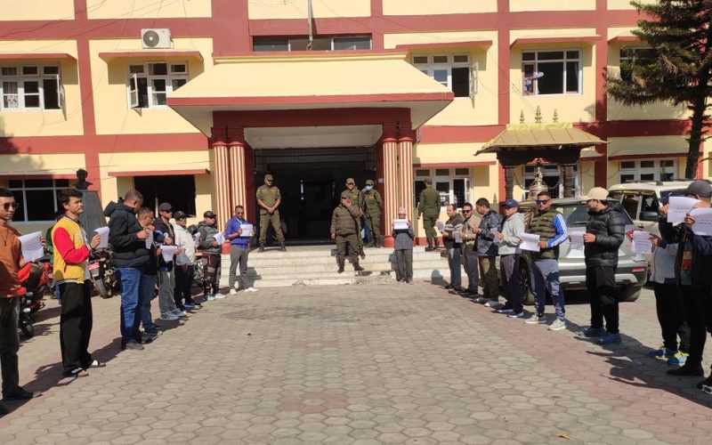 हेटौंडा उपमहानगरपालिकाको फोहोर व्यवस्थापन र बर्सेनि दोहोरिने आगलागीको विरोधमा मौन सांकेतिक आन्दोलन