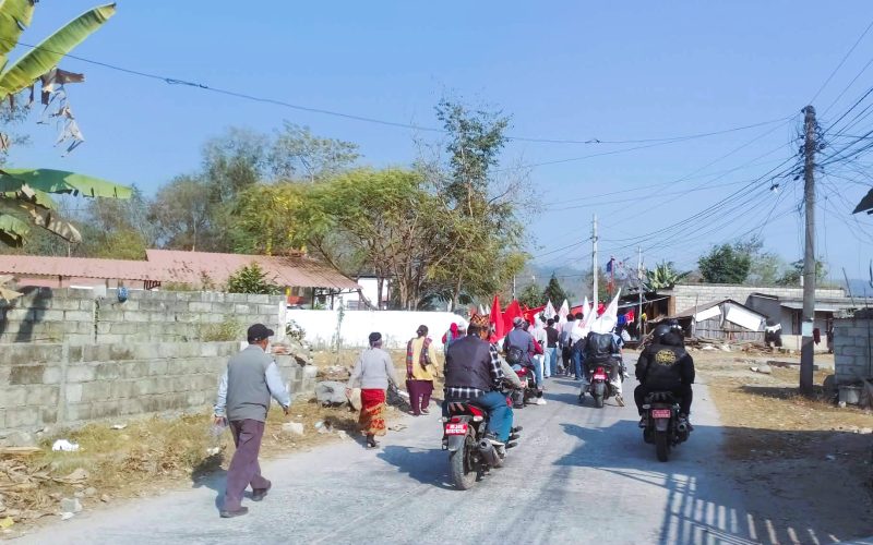 गुलाफ बोकेर चुनावी मैदानमा नेकपा (माओवादी) — मकवानपुरबाट तीन उम्मेदवार प्रतिस्पर्धामा