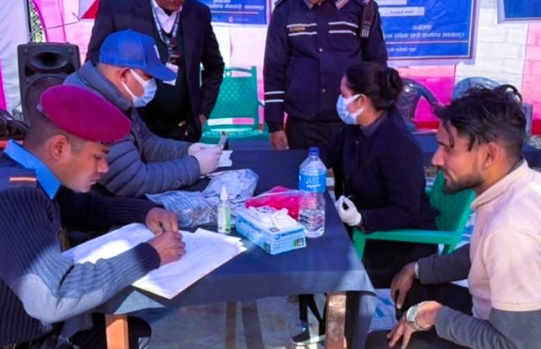 लागूऔषध सेवन गरेर सवारी चलाउने ११ चालक फेला, हेटौंडा–कुलेखानी–काठमाडौं रूटमा कडा चेकजाँच