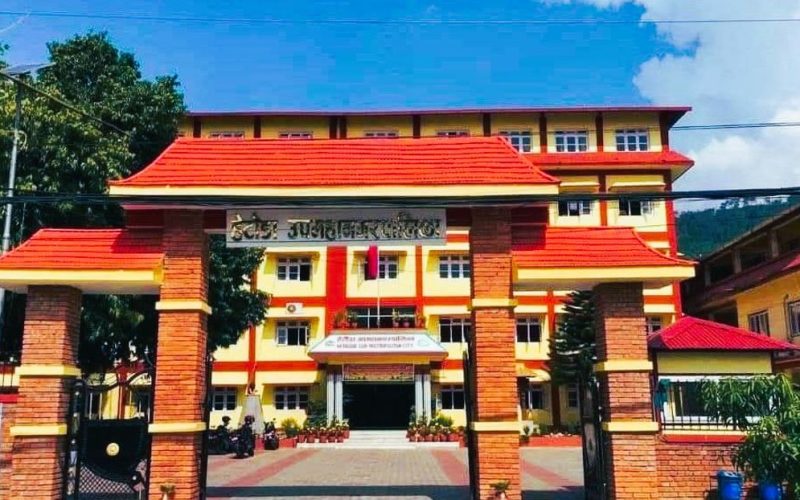 हेटौंडा उपमहानगरको फोहोर ठेक्कामा प्रश्नै–प्रश्न : राजस्व चुहावट र मिलेमतोको आशंका