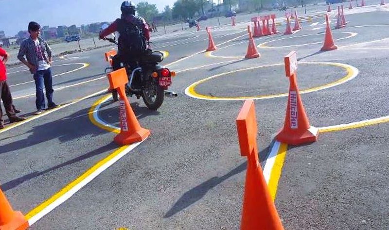 यातायात ट्रायलमा अपारदर्शिता बढेको आरोप : ‘जनआवाज अभियान’द्वारा सुधारको माग