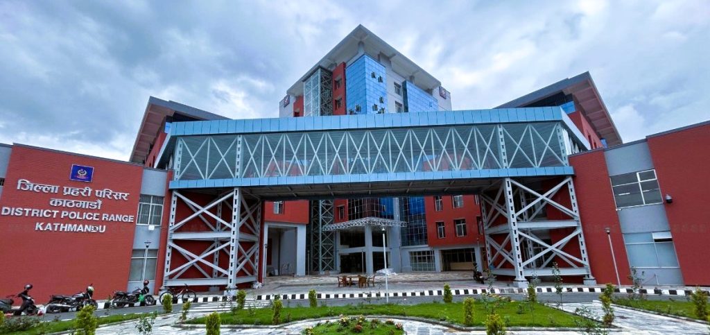 राइड सेयरिङ चालकद्वारा अपशब्दसहितका भिडियो पोष्ट नगर्न प्रहरीको चेतावनी