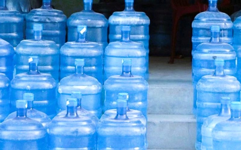 कच्चापदार्थ र ढुवानी खर्च बढ्दा प्रशोधित पानी उद्योग संकटमा, मूल्य समायोजन अपरिहार्य