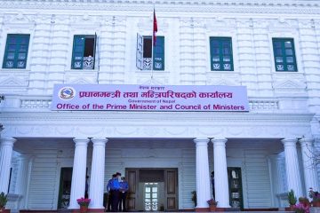 थाहा नगरका आलु किसान निराश : लागतभन्दा कम मूल्यमा आलु बेच्न बाध्य