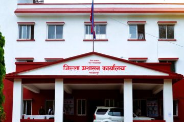 हरिहरपुरगढीमा छड्के बजार अनुगमन : म्याद गुज्रिएका खाद्य सामग्री जफत गरी नष्ट