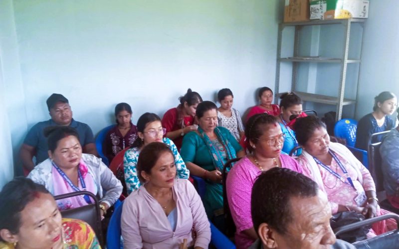मनहरीमा समुदायमा आधारित रोग निगरानी प्रणालीबारे अभिमुखीकरण, समयमै रोग पहिचानमा समुदायको भूमिका महत्वपूर्ण