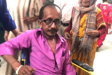 किङ कोब्राको टोकाइबाट घाइते सर्प उद्धारकर्ता राजेश थापाको स्वास्थ्यमा सुधार, आइसीयूबाट वार्डमा सार्ने तयारी