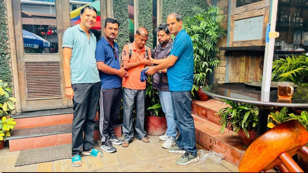 रसुवा विपत्तिबाट प्रभावित नुवाकोटका पत्रकार किरण अधिकारीलाई ५० हजार सहयोग
