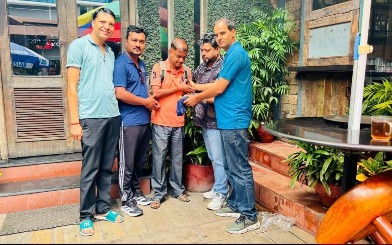 रसुवा विपत्तिबाट प्रभावित नुवाकोटका पत्रकार किरण अधिकारीलाई ५० हजार सहयोग