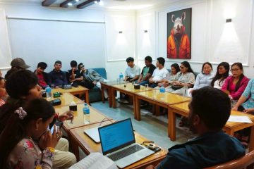 मकवानपुरका नवनियुक्त प्रमुख जिल्ला अधिकारी बसन्त अधिकारीले पदभार ग्रहण गरे